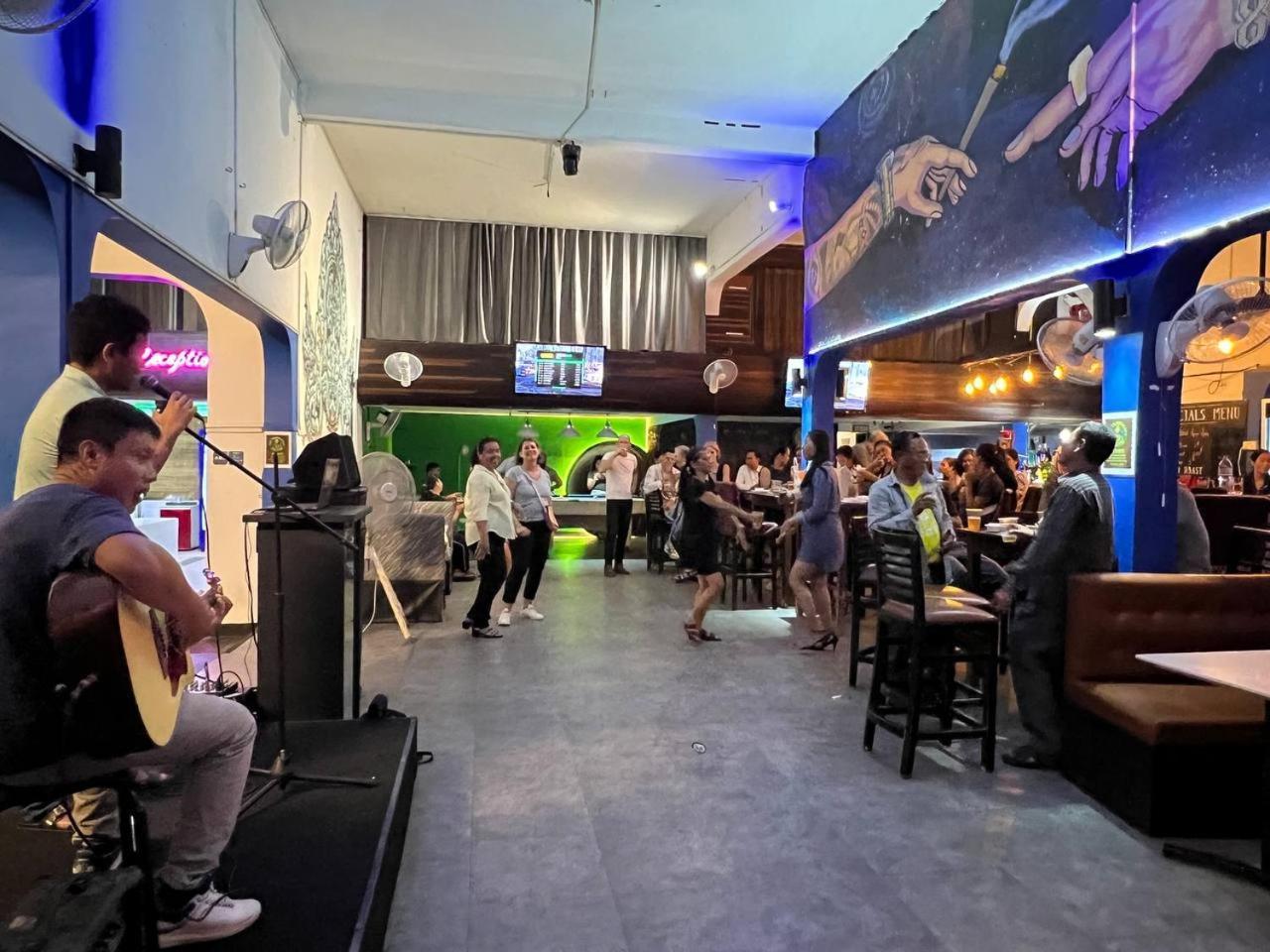 The Eighty8 Hostel Phnom Penh