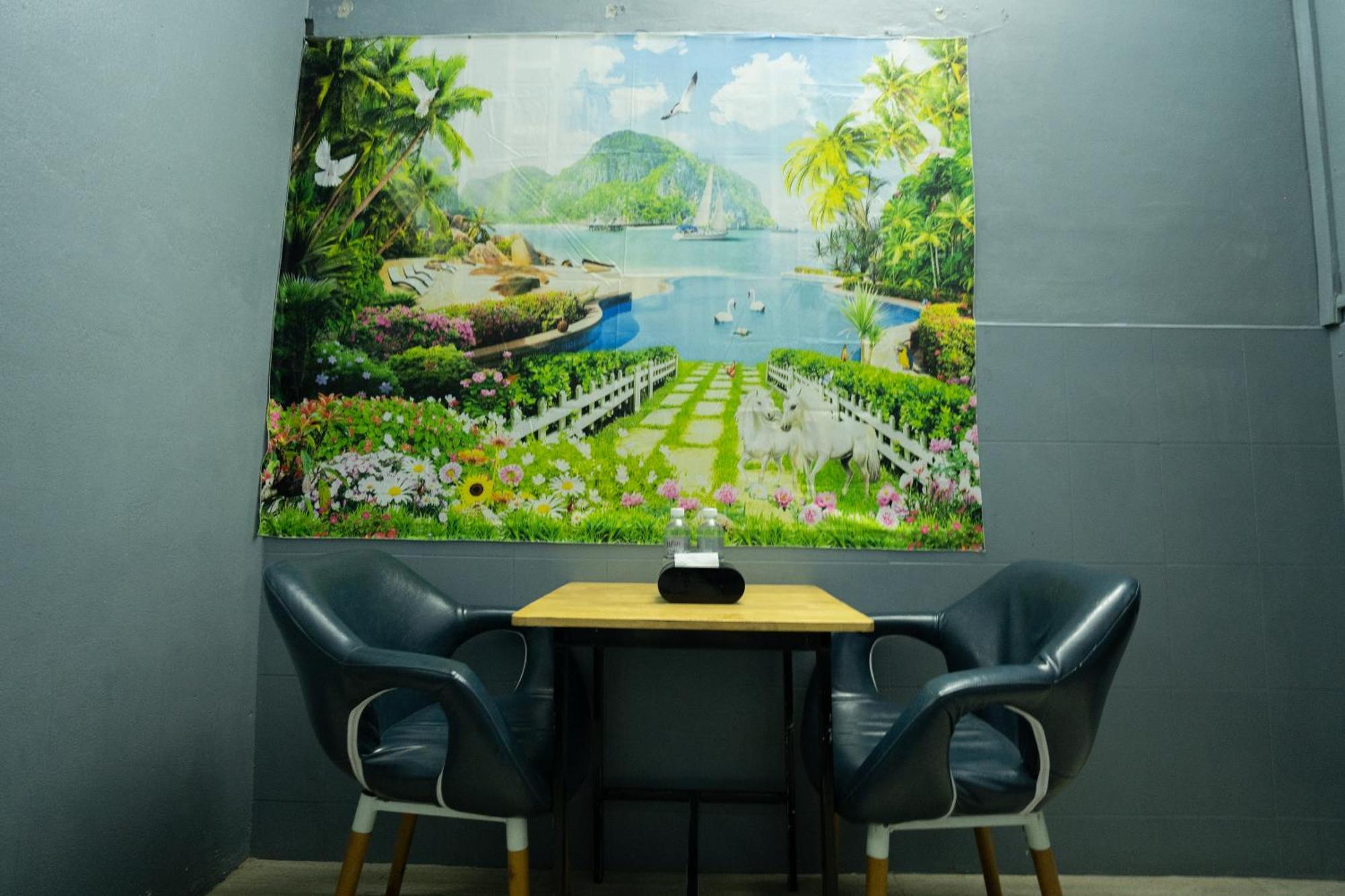 The Eighty8 Hostel Phnom Penh